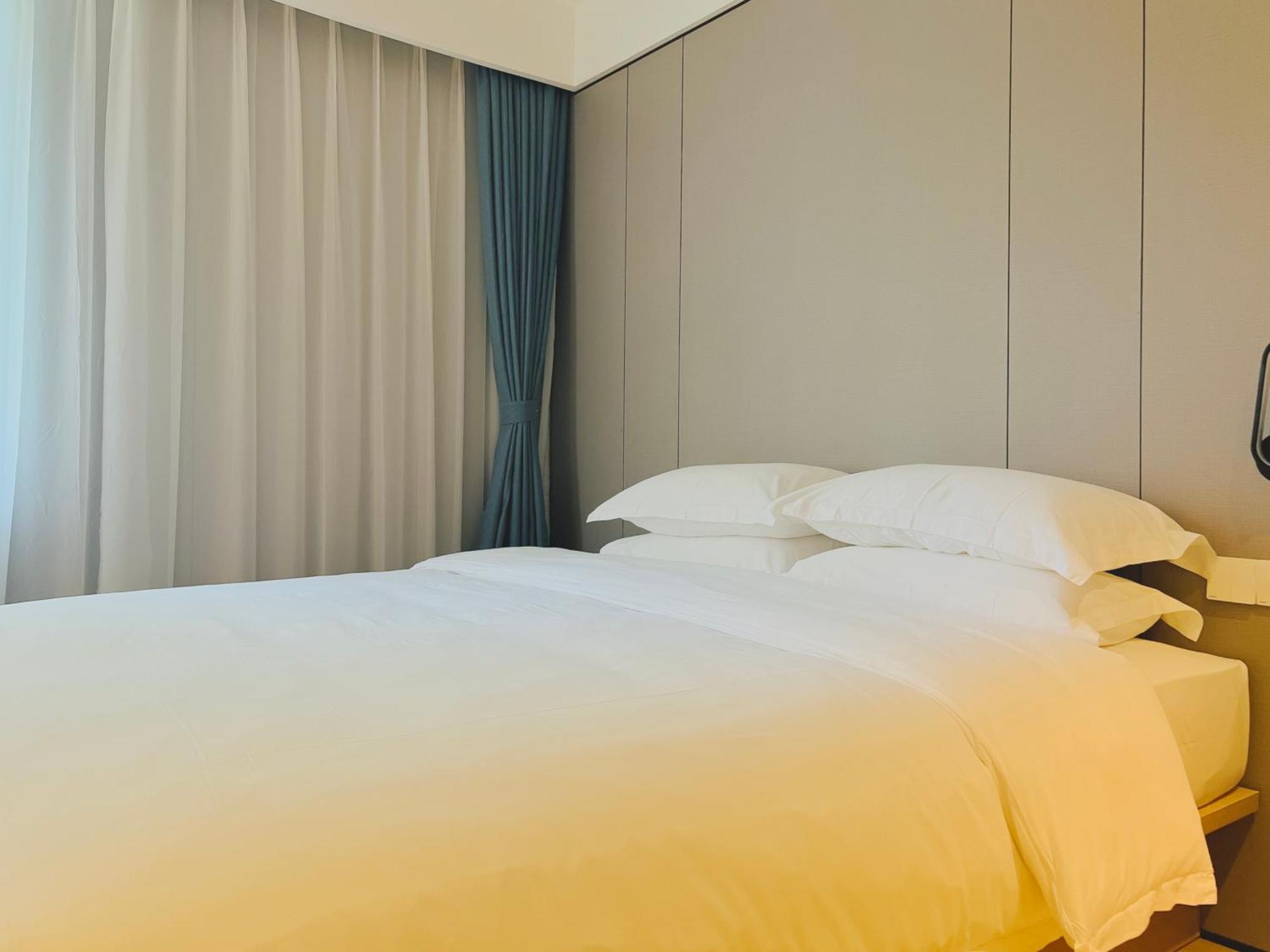 Dayin Garden Hotel -Near People'S Square & Nanjing Road-Large Social Area -Bar -Cafe -Gym -Free Laundry Luggage Storage -24H Front Desk-English Service Σανγκάη Εξωτερικό φωτογραφία
