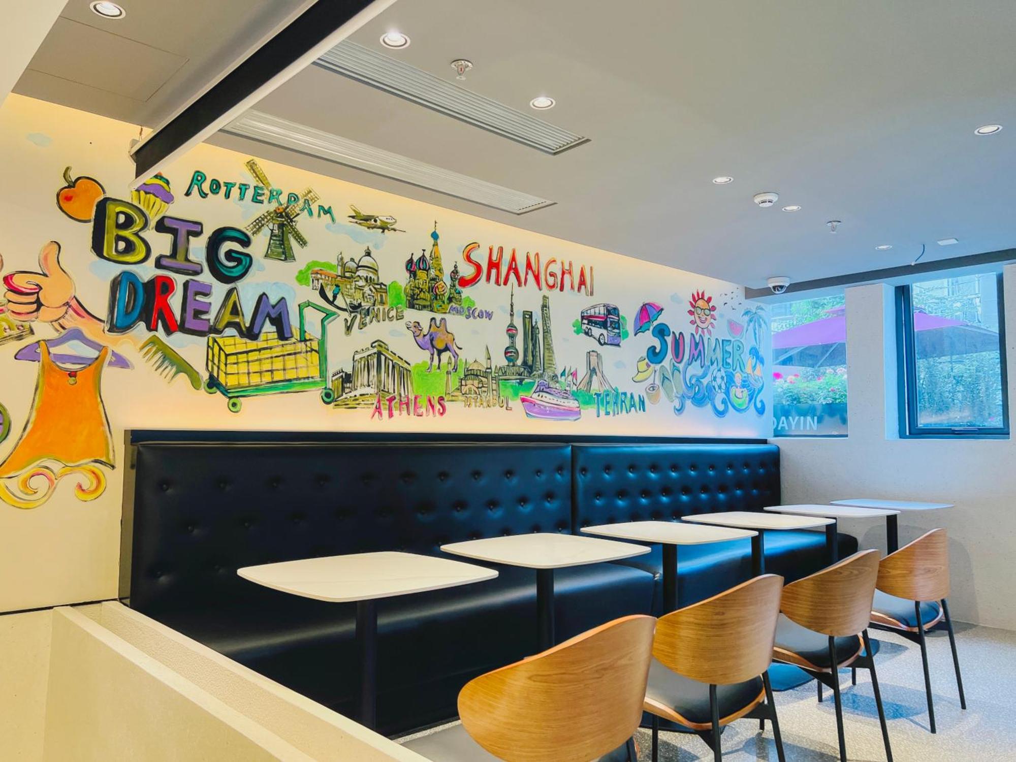 Dayin Garden Hotel -Near People'S Square & Nanjing Road-Large Social Area -Bar -Cafe -Gym -Free Laundry Luggage Storage -24H Front Desk-English Service Σανγκάη Εξωτερικό φωτογραφία