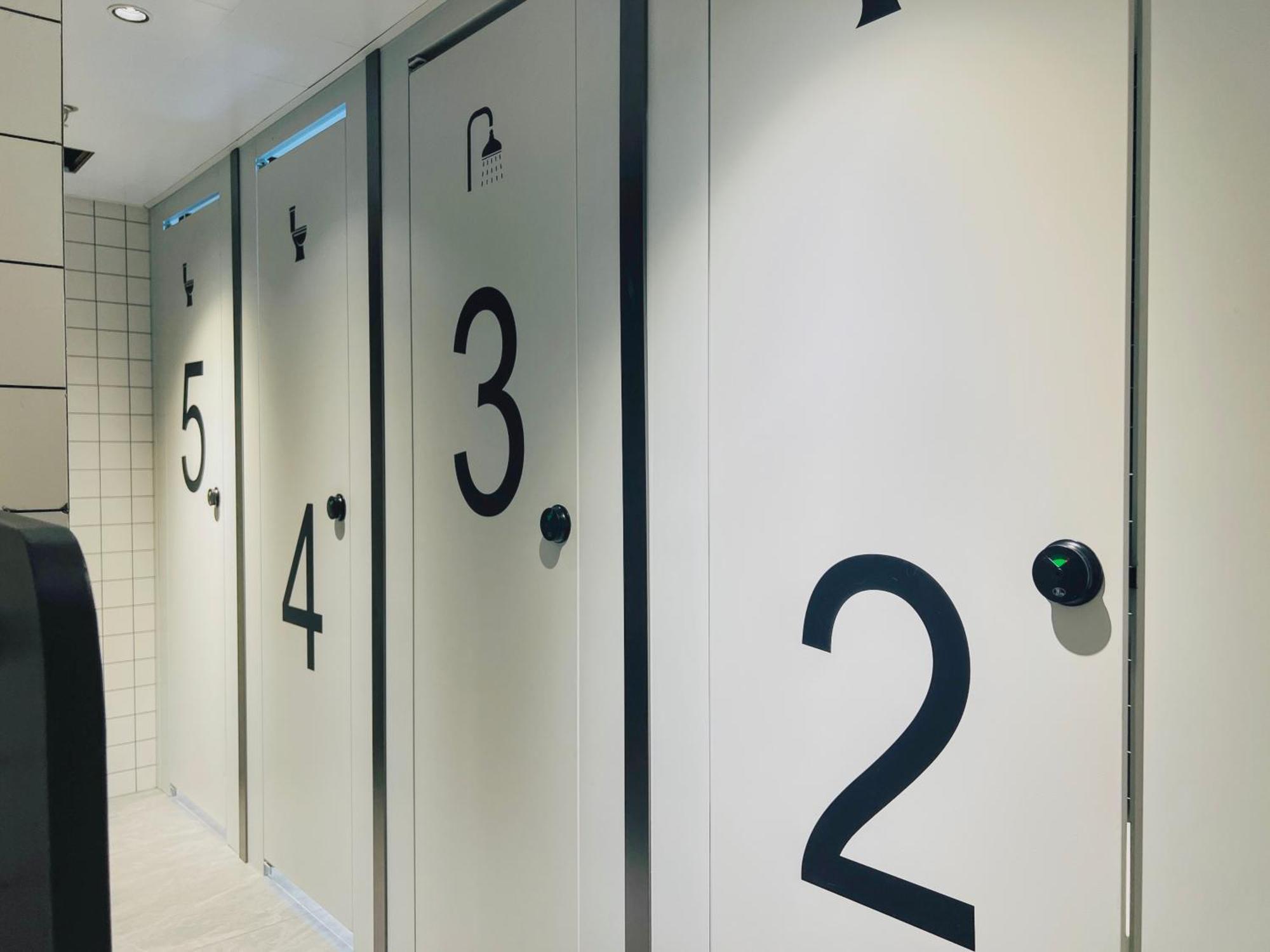 Dayin Garden Hotel -Near People'S Square & Nanjing Road-Large Social Area -Bar -Cafe -Gym -Free Laundry Luggage Storage -24H Front Desk-English Service Σανγκάη Εξωτερικό φωτογραφία
